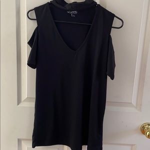 Casual black cutout sleeve shirt
